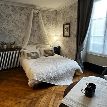 La Demeure D'Euphrosine Apartment Fresnay-sur-Sarthe Exterior photo